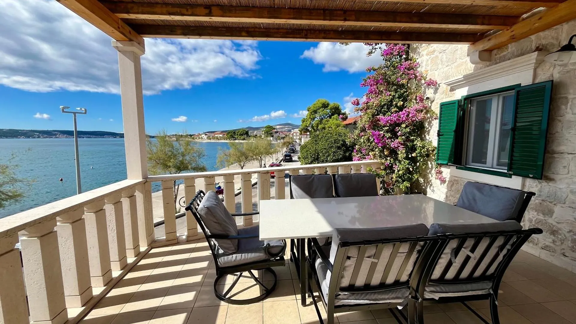 Villa Prima Kastela 0*,  Croatia