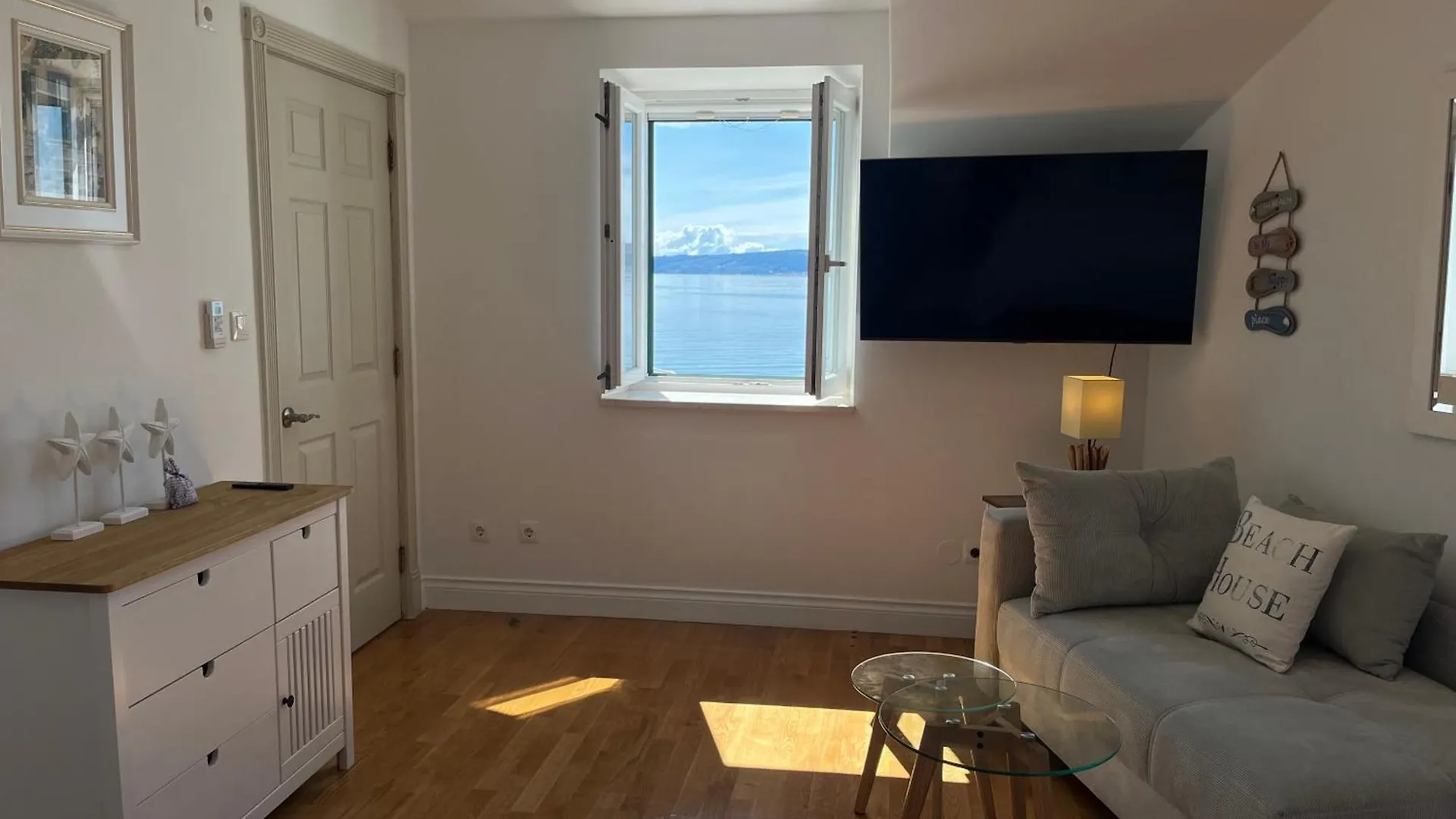 Villa Prima Kastela 0*,