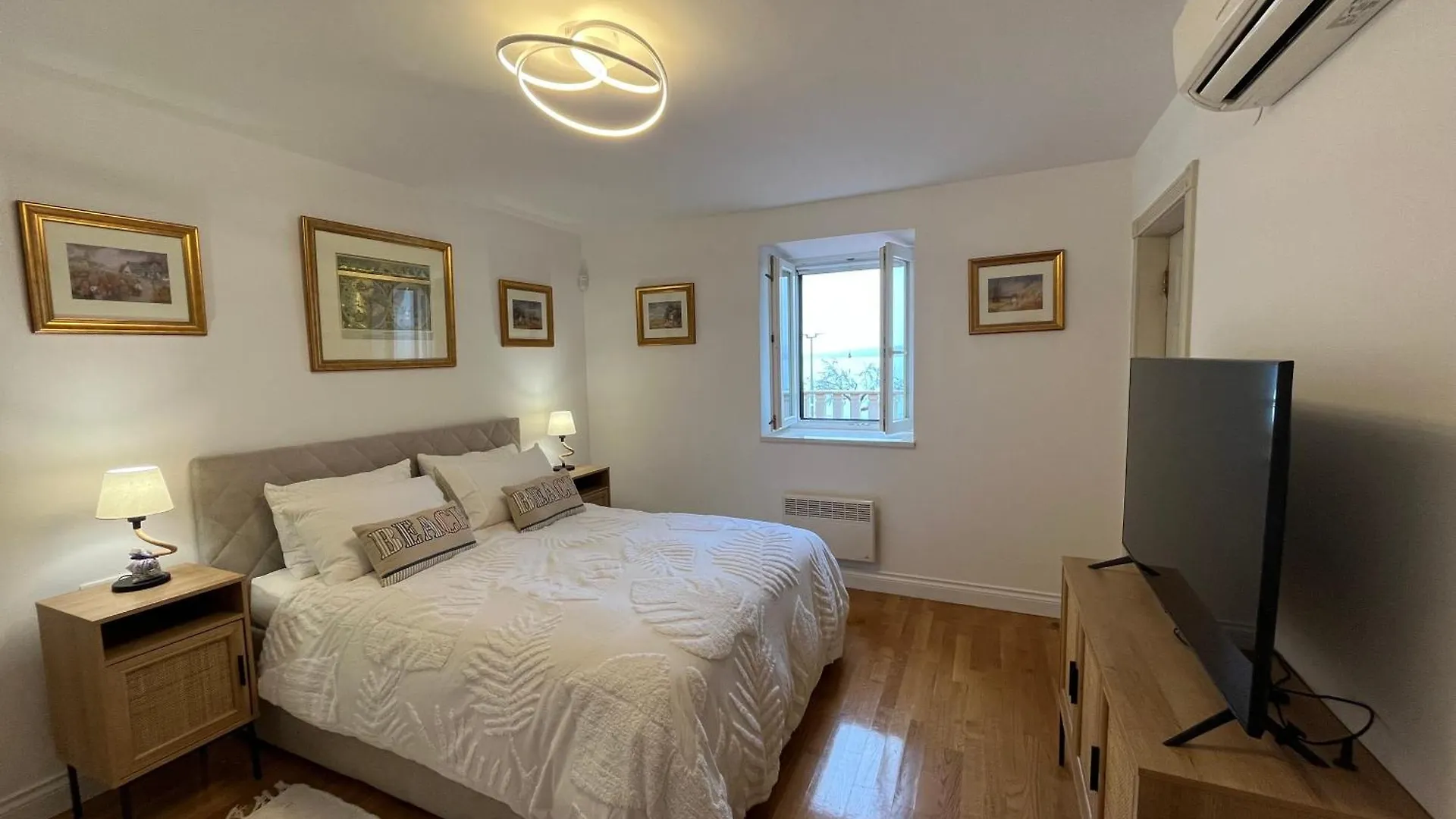 Villa Prima Kastela 0*,  Hırvatistan